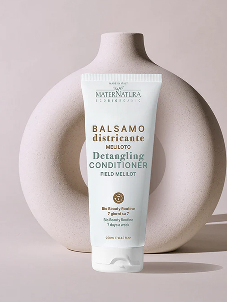 Conditioner voor haar dat vaak gewassen wordt maternatura